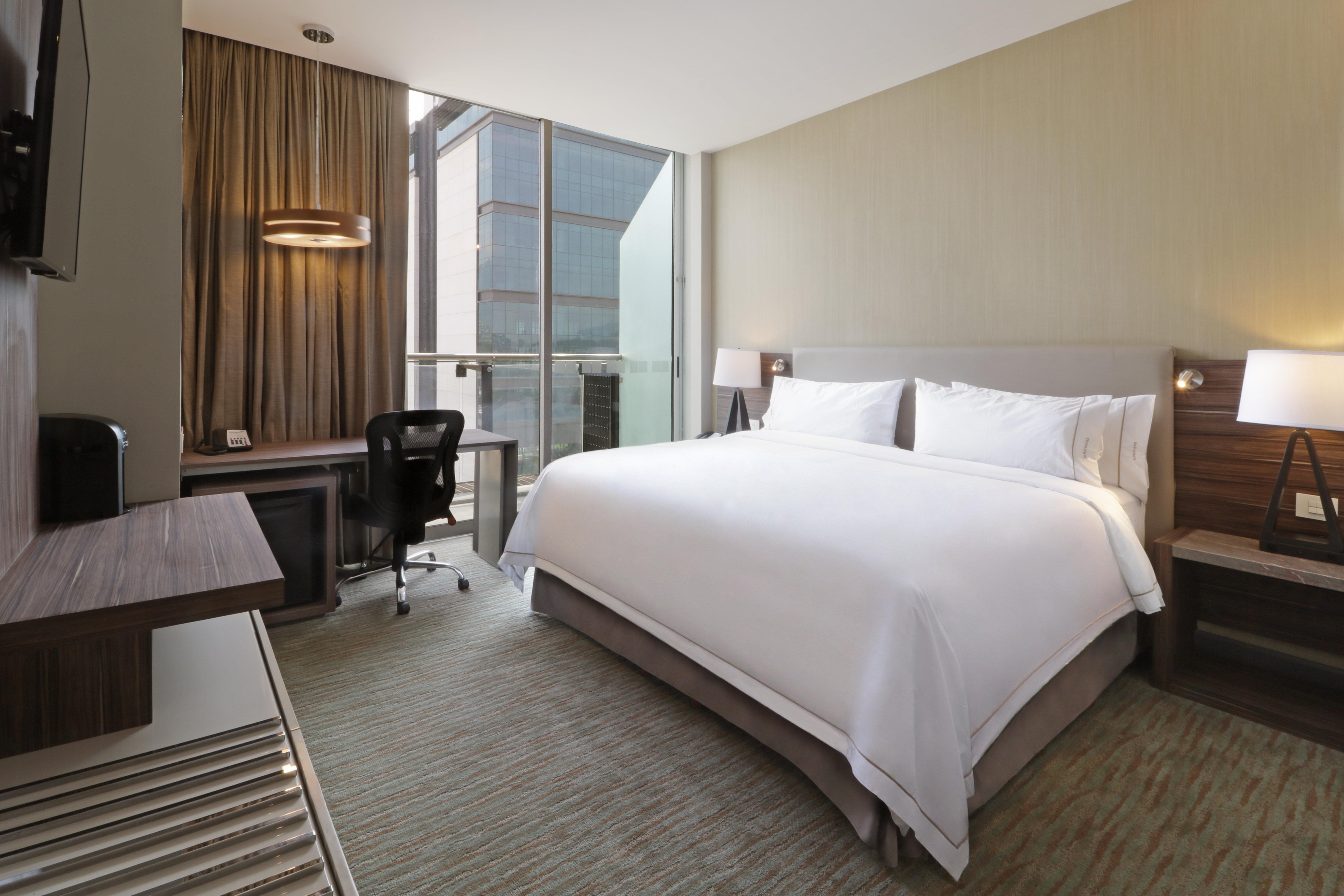 Holiday Inn Express & Suites Monterrey Valle By Ihg San Pedro Garza Garcia Экстерьер фото
